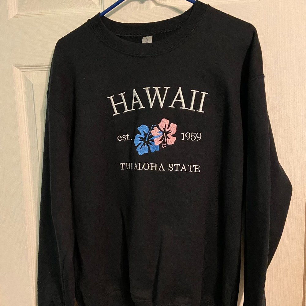 Embroidered Hawaii Crewneck Sweatshirt